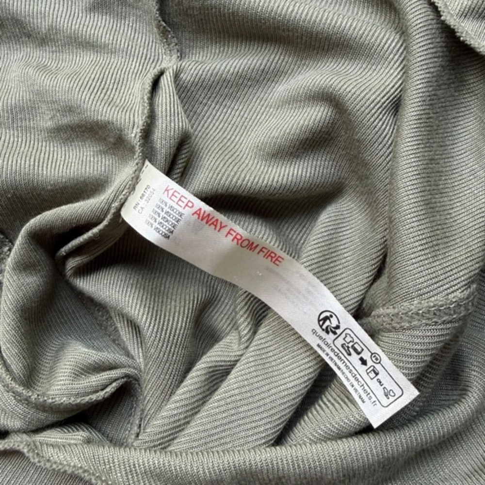 NWT Free People Night We Met Long Sleeve Top Ribbed Ruched Size XS Green - Picture 9 of 10